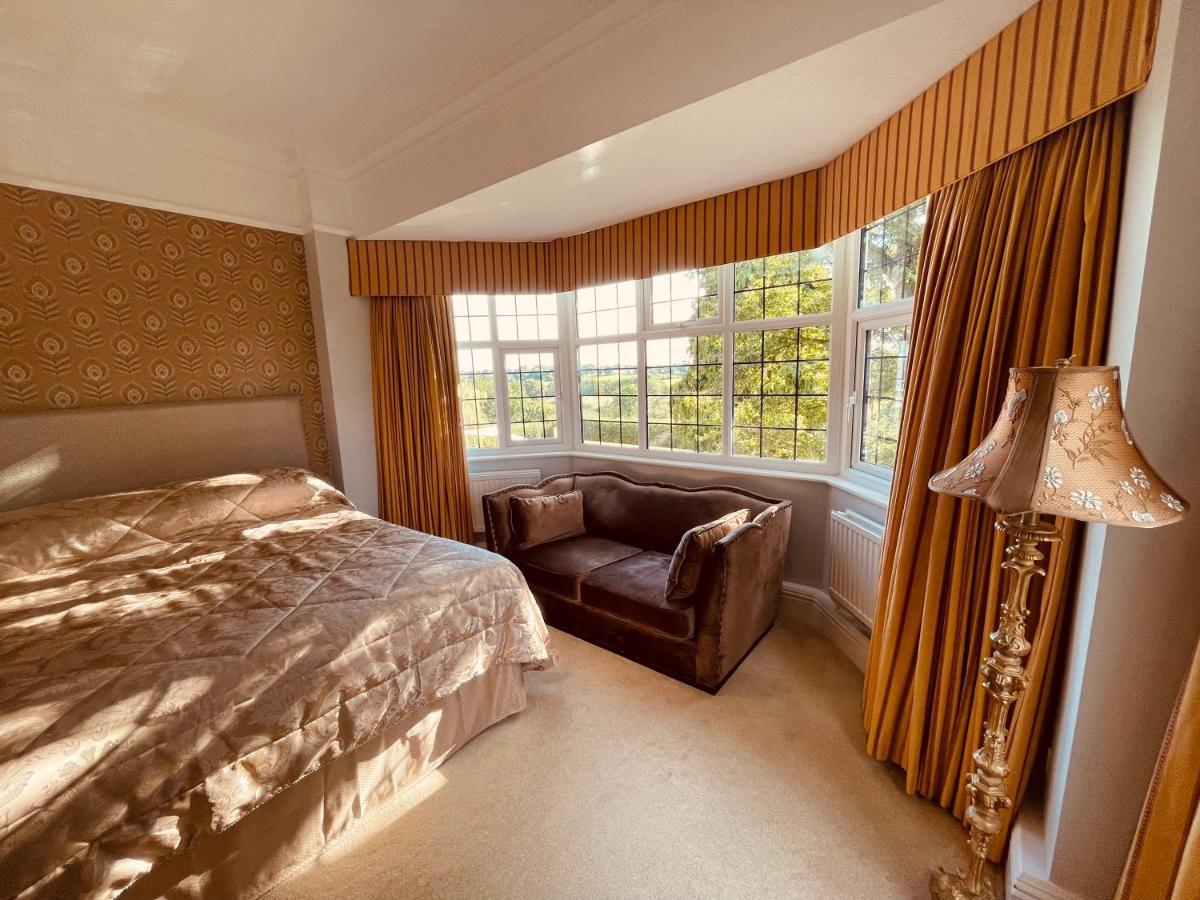 Nuthurst Grange Country House Hotel & Restaurant Солихъл Екстериор снимка