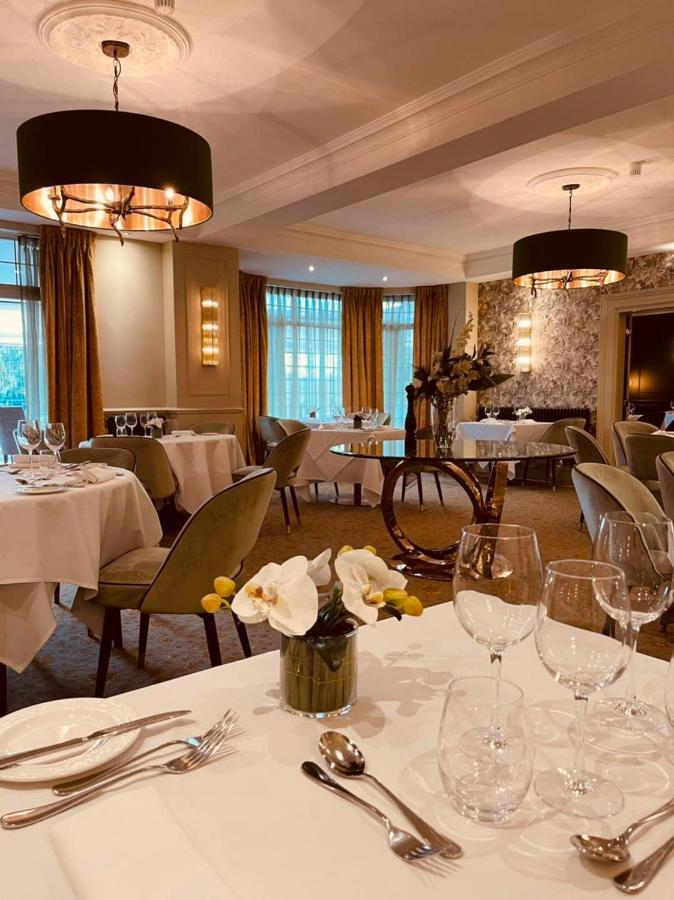 Nuthurst Grange Country House Hotel & Restaurant Солихъл Екстериор снимка