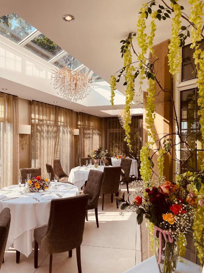 Nuthurst Grange Country House Hotel & Restaurant Солихъл Екстериор снимка