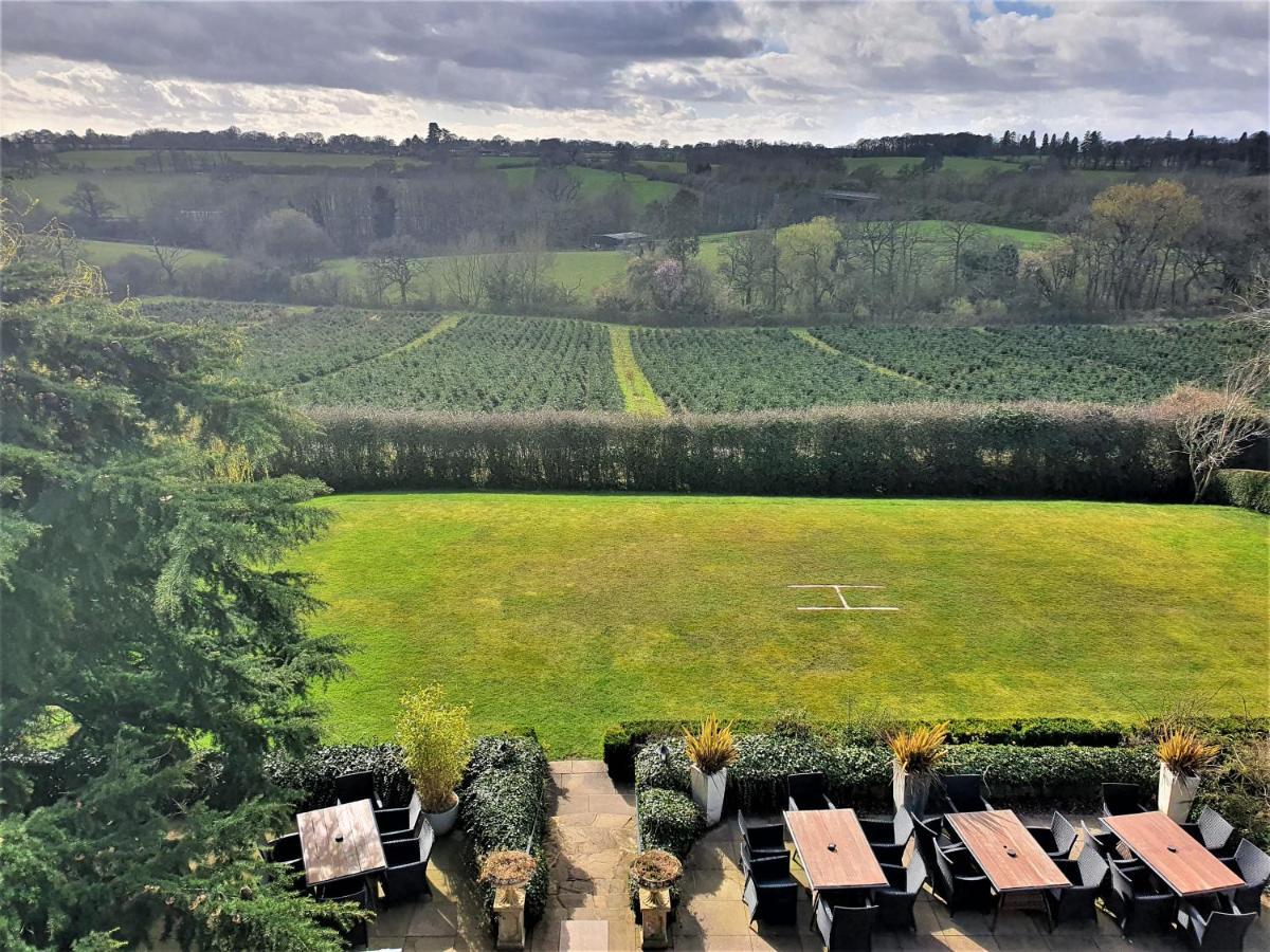 Nuthurst Grange Country House Hotel & Restaurant Солихъл Екстериор снимка